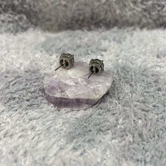 Kate Spade Grey and Black Stud Earrings - Picture 2 of 2